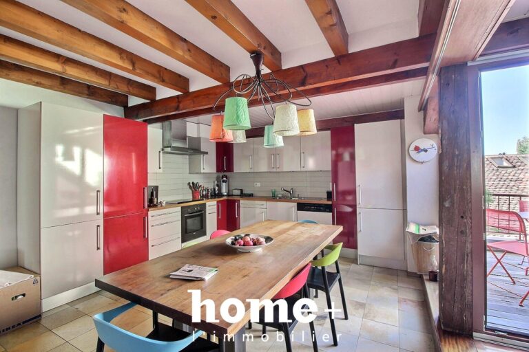 Aubonne – Duplex avec beaucoup de cachet et charmante terrasse