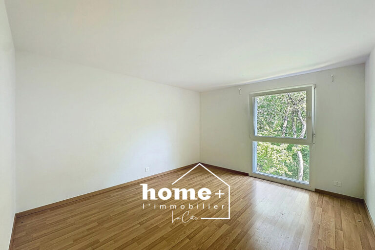 Lausanne – Spacieux appartement de 3,5 pièces avec balcon d&rsquo;angle.