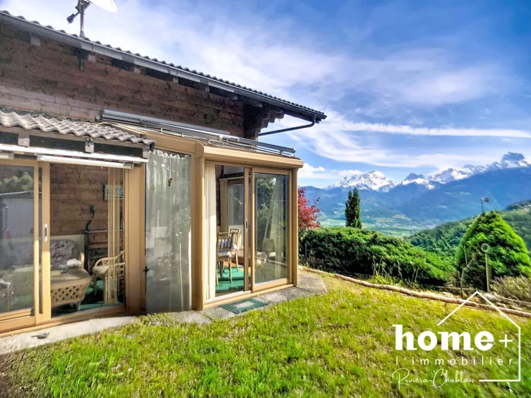 Troistorrents – Chalet 4 pièces avec cachet et vue