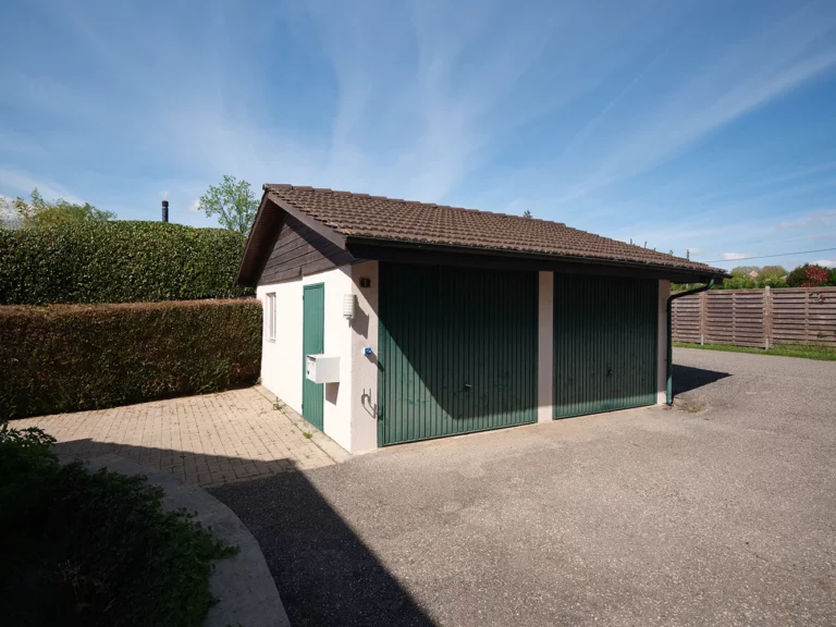 Allaman – Jolie maison jumelle proche du lac