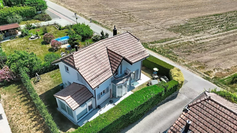 Luins – Maison individuelle en bordure de zone agricole