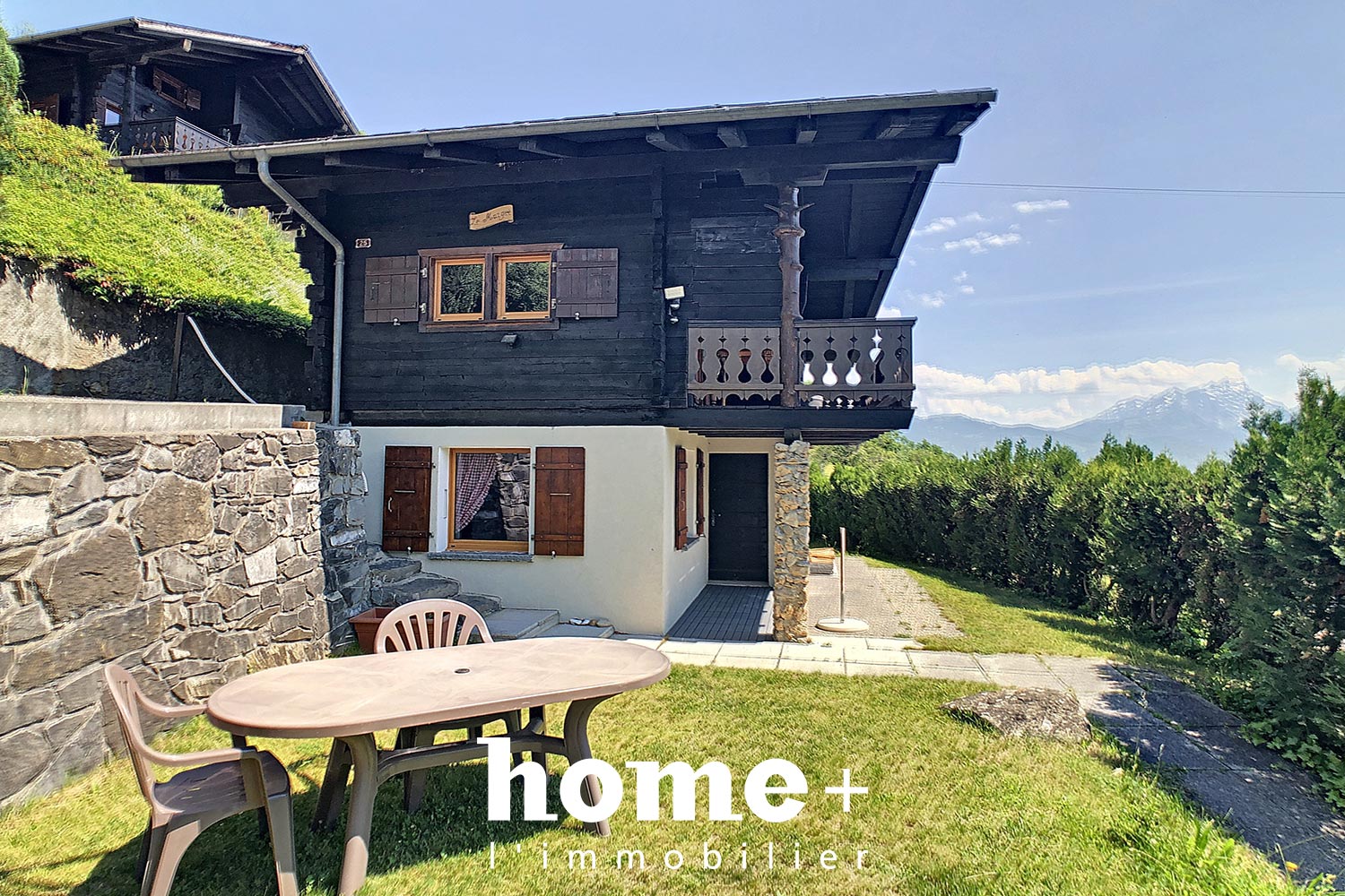 15-Chalet