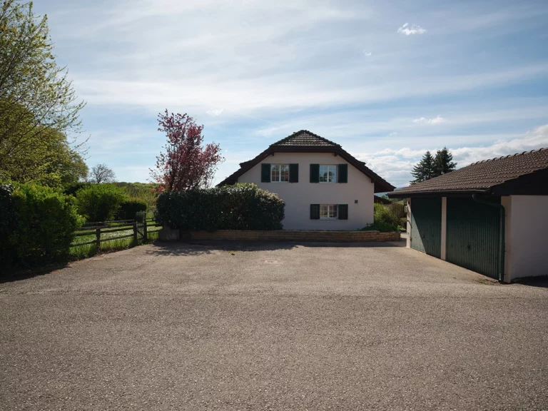 Allaman – Jolie maison jumelle proche du lac