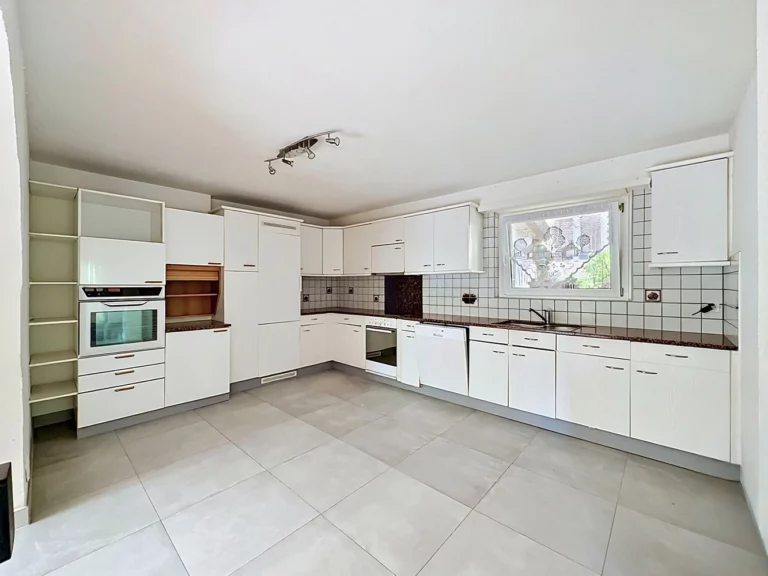 Saint-George – Appartement de 7 pièces avec jardin