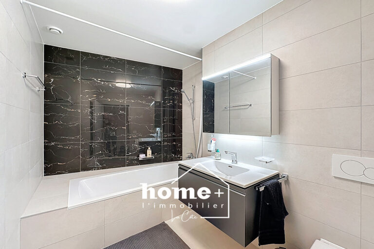 Perroy – Appartement moderne avec jardin
