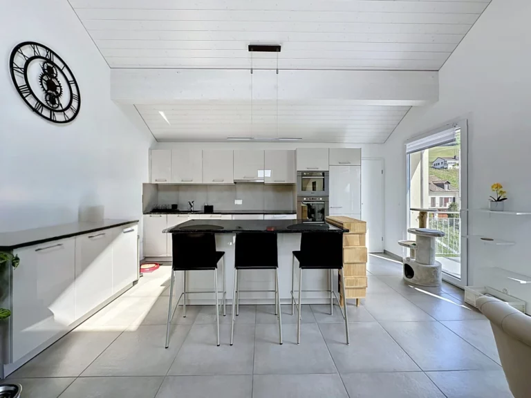 Gilly – Appartement en attique avec vue lac