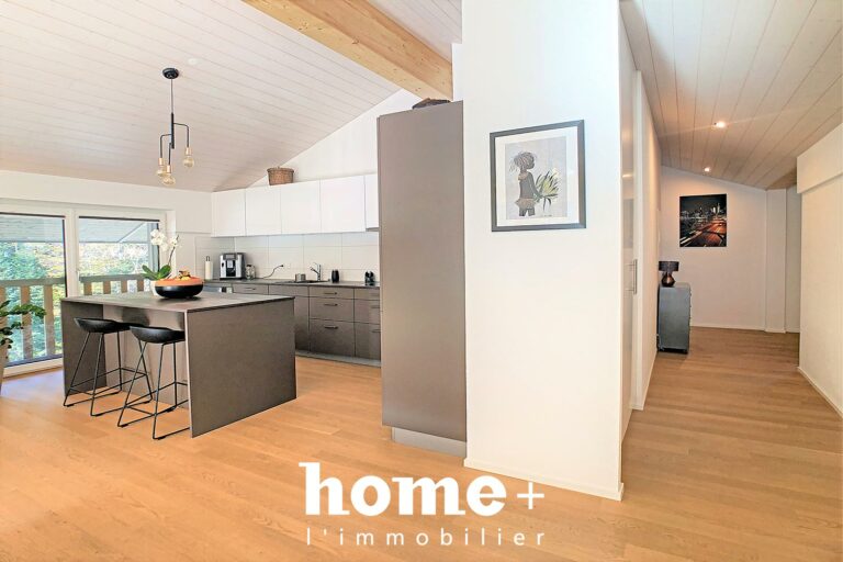 Superbe appartement en attique de 4.5 pièces