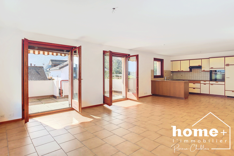 Magnifique appartement traversant de 4,5 pièces avec vue lac