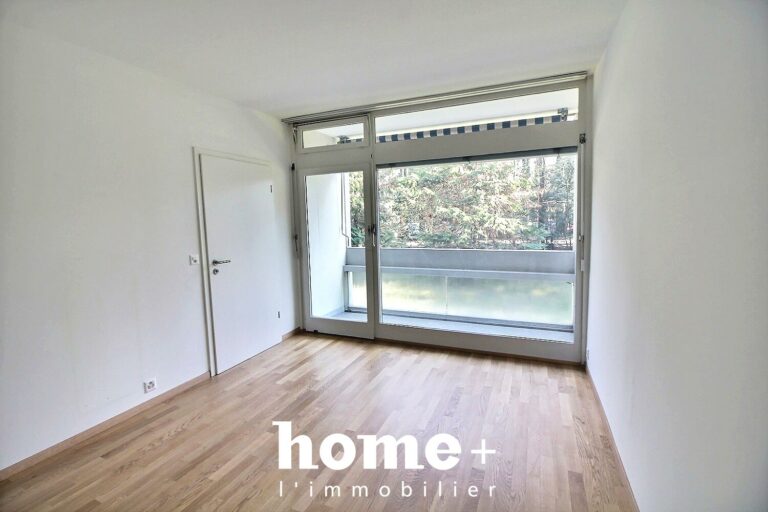 Joli appartement de 2.5 pièces avec 3 balcons