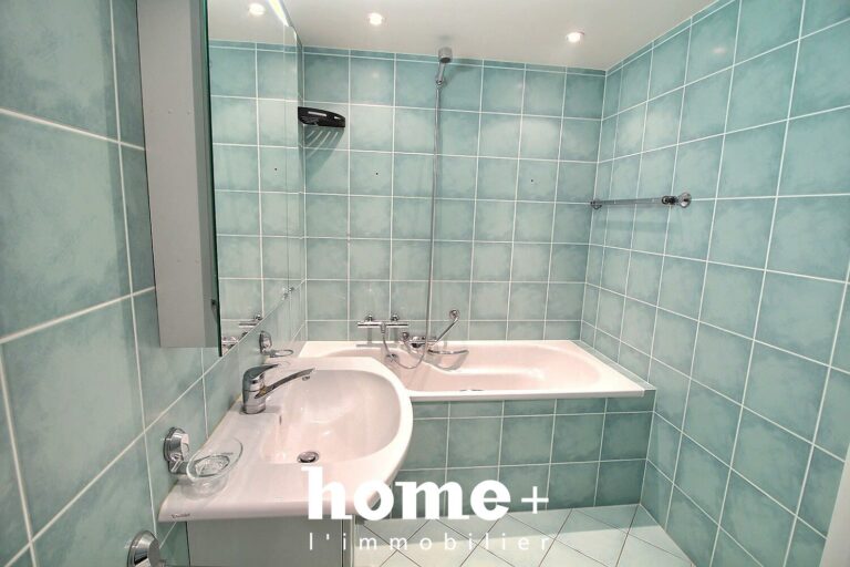 Joli appartement de 2.5 pièces avec 3 balcons