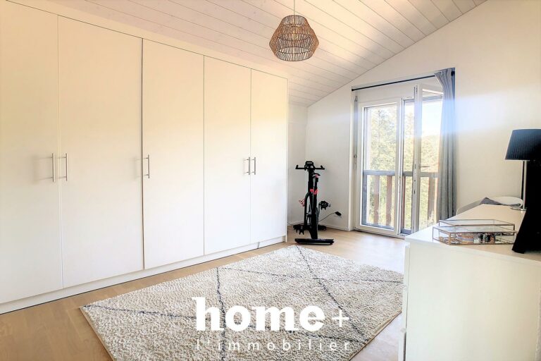 Superbe appartement en attique de 4.5 pièces