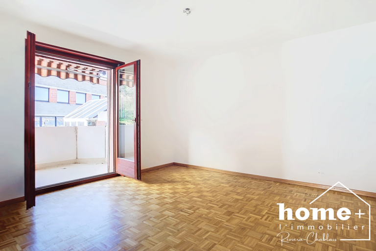 Magnifique appartement traversant de 4,5 pièces avec vue lac