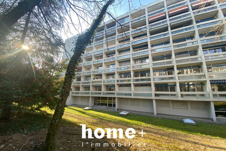 Joli appartement de 2.5 pièces avec 3 balcons