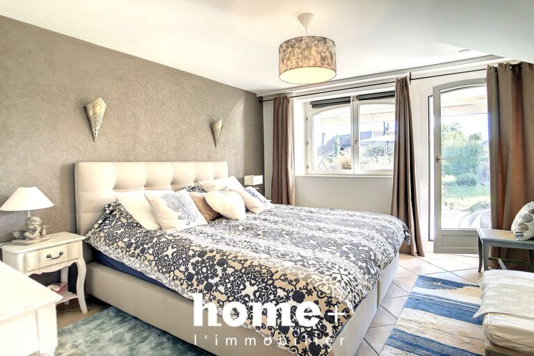 Magnifique propriété individuelle de 7 pièces