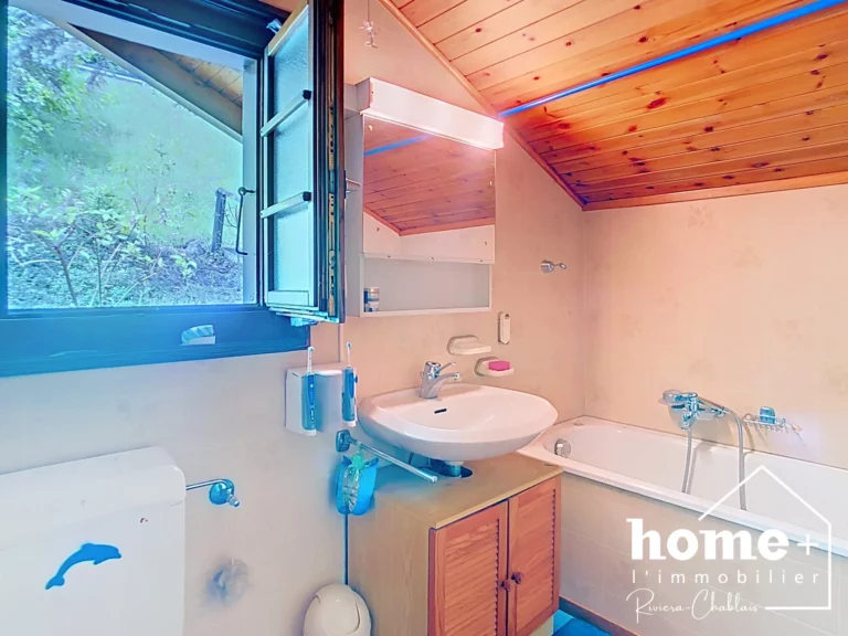 Troistorrents – Chalet 4 pièces avec cachet et vue