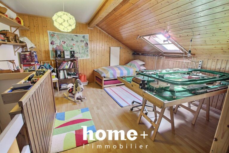 Grand appartement de 4.5 pièces en duplex