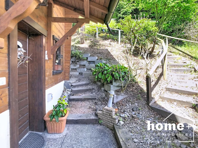 Troistorrents – Chalet 4 pièces avec cachet et vue