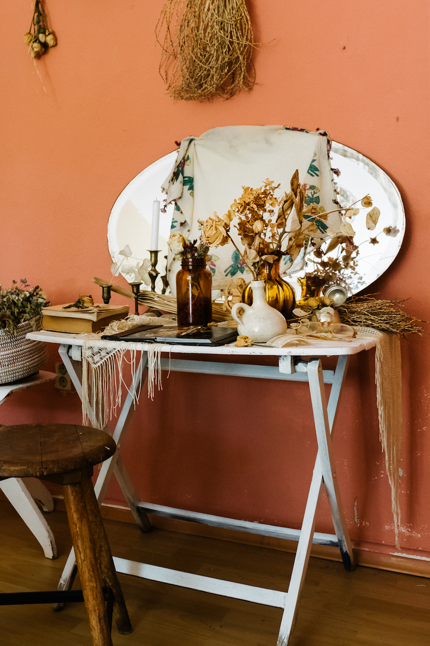 Dried-Flowers-in-Floral-Stylist-Maggie-Cokers_DesignSponge_45