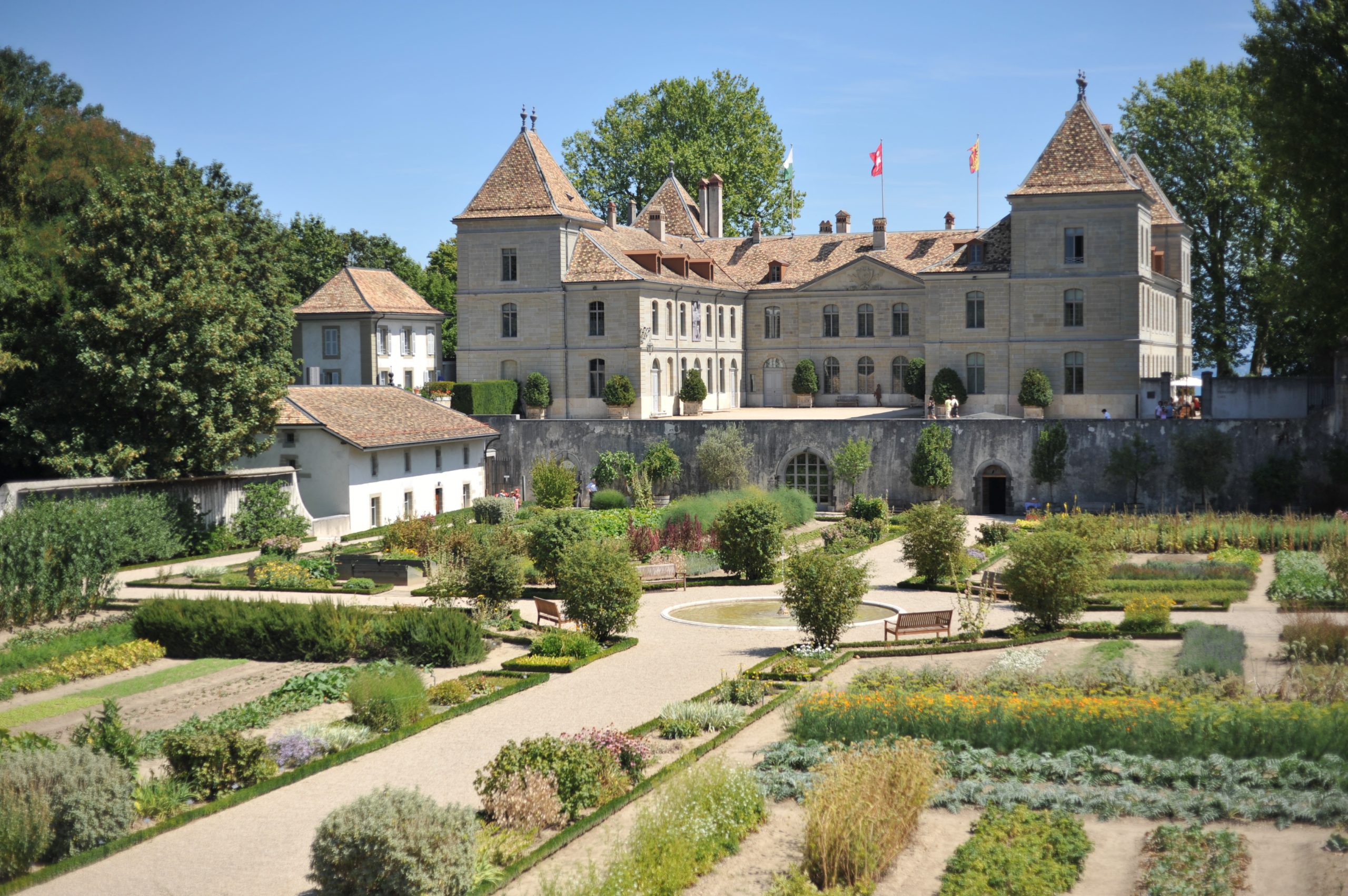 chateau_prangins_home
