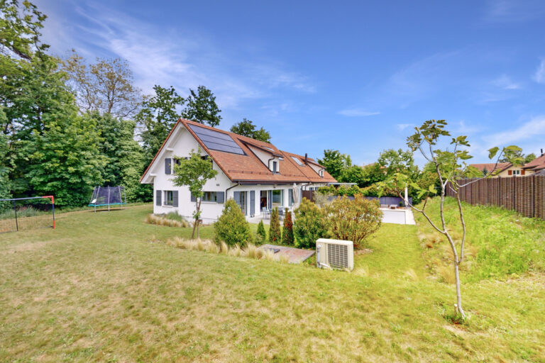 Spacieuse villa aux abords de la nature