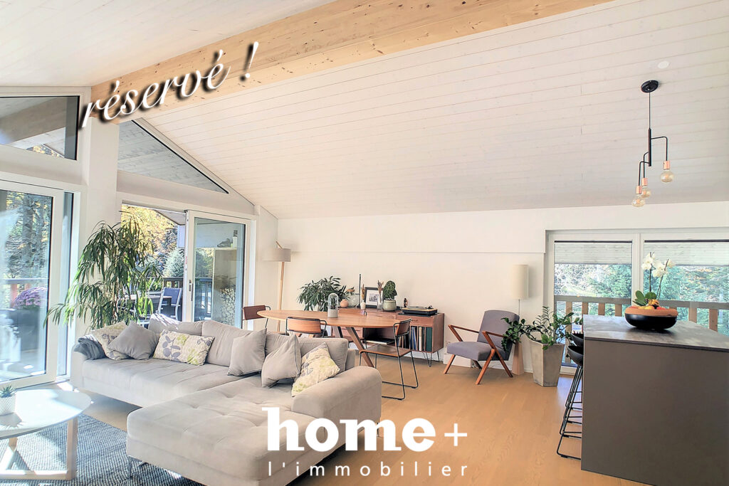 Superbe appartement en attique de 4.5 pièces