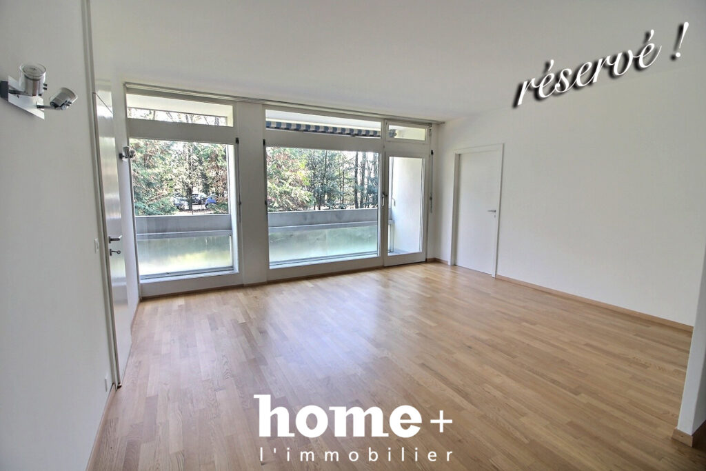 Joli appartement de 2.5 pièces avec 3 balcons